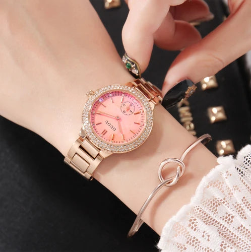 GUOU 8141  Elegant Guangzhou Female Quartz Watch Stylish Stainless Steel Band Waterproof Bling Small Student Watch Design